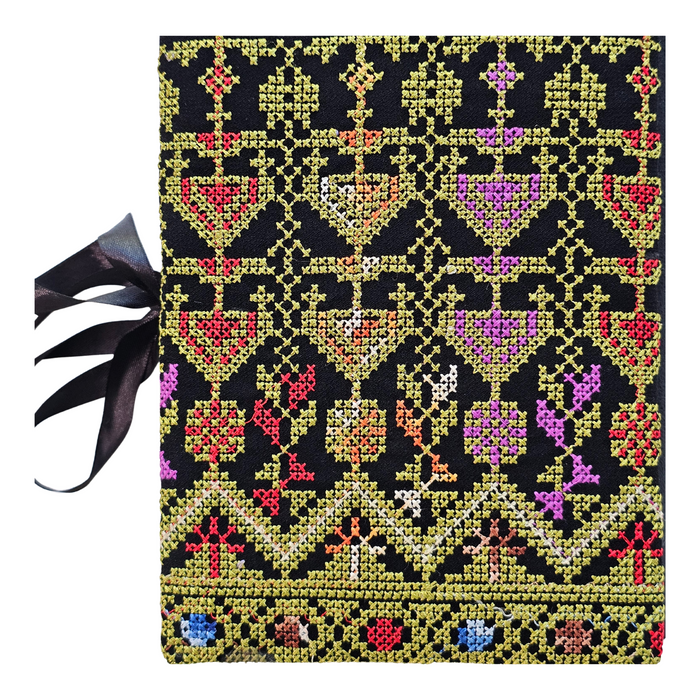 Palestinian Embroidered Quran Cover – Green Tatreez Design